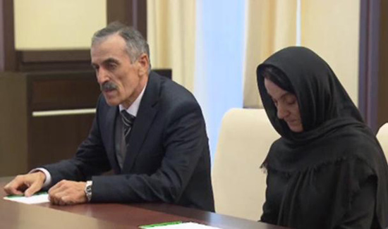 �DƬĬ�J(r��n)��(bi��o)�}