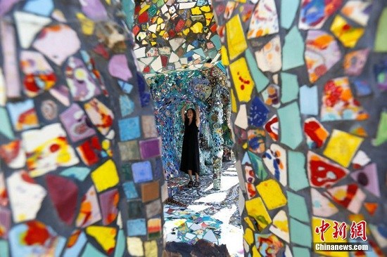 ���Ӯ�(d��ng)���������������Rِ�˴u����ˇ�g(sh��)֮��(�D)