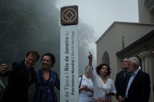 ������s���������Ļ��z�a(ch��n)��䛱��Q�����E֮�ǡ�