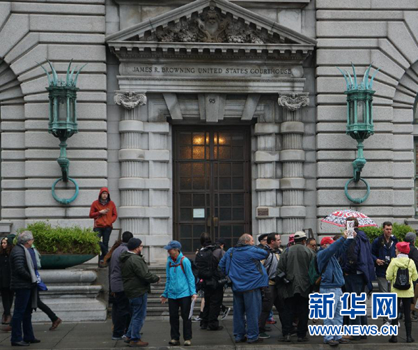  2��7�����������f��ɽ�У���������(li��n)��ھ�Ѳ�����V��Ժ���ڴ����ʾ���������������y(t��ng)�������C�����뾳������������������(li��n)��ھ�Ѳ�����V��Ժ��(d��ng)���e�з�ͥ�qՓ���Ա�ᘌ���ͣ������ġ��_���زÛQ�����M(j��n)һ���ÛQ�� ���A��ӛ�����z