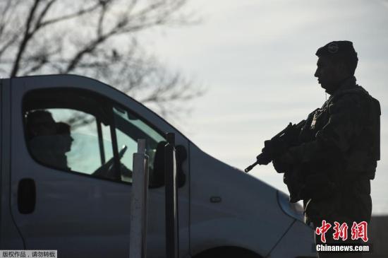 ��(d��ng)?sh��)ؕr(sh��)�g2016��12��22��,����(gu��)Ottmarsheim,��(gu��)�����ڵ·�߅���z���^(gu��)��܇(ch��)�v����(gu��)��(du��)��܇(ch��)���u�ɷ��l(f��)��ȫ�W����ͨ����,���p10�f(w��n)�WԪ��