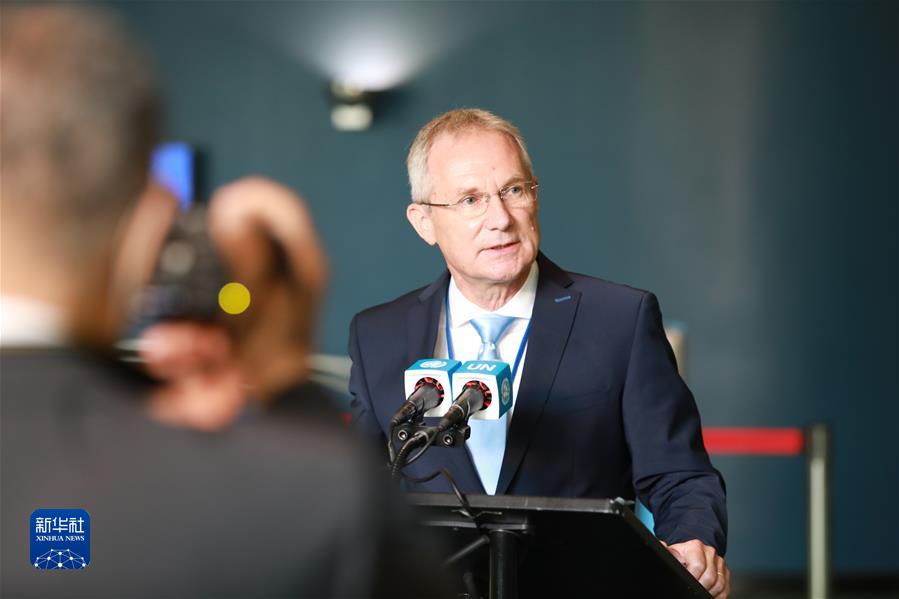 �����H����1���������⽻�ٿ���ϣ���x��77��(li��n)�χ������ϯ