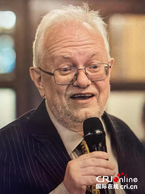 Ӣ����������x�Ї�֮�ѡ��W(w��ng)վ(li��n)�Ͼ�݋ؐ��(n��i)�أ��Ї��������Ї����a(ch��n)�h���I(l��ng)��(d��o)�������������ؕ�I_fororder_1