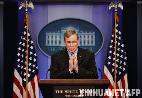 12��3�����������Ұ�ȫ�˹�ٷҡ����������Aʢ�D�׌m��ϯ���l(f��)�������������������C��(g��u)���������P(gu��n)���ʺˆ��}�Ĉ�����Q������2003��ֹͣ�˺������Ŀ����������]���؆���������Ŀ�� ���A��/����