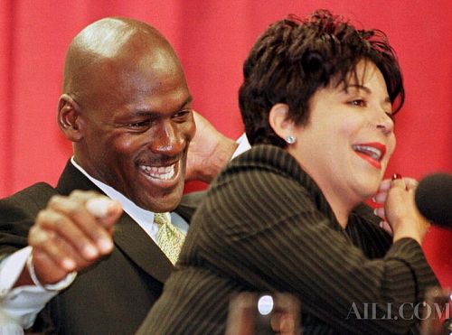 ��D��Ⱥ˽���ӱ�� NBA��Ԫ�����Ʈa(ch��n)