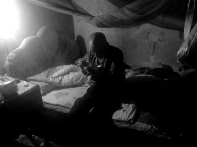 �����˺�Ҋ(ji��n)�еĸ��H��(d��)�Ծ�ס��Մ��(d��ng)���������ʾ��Ը��׷����