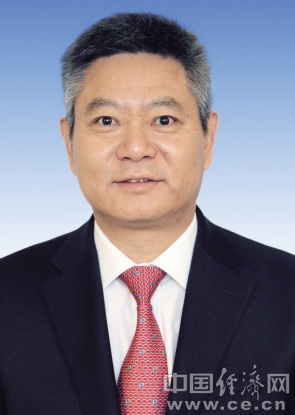 徐新榮接替姚引良任延安市委書記(圖/簡歷) 徐新榮接替姚引良任延安市委書記(圖/簡歷)