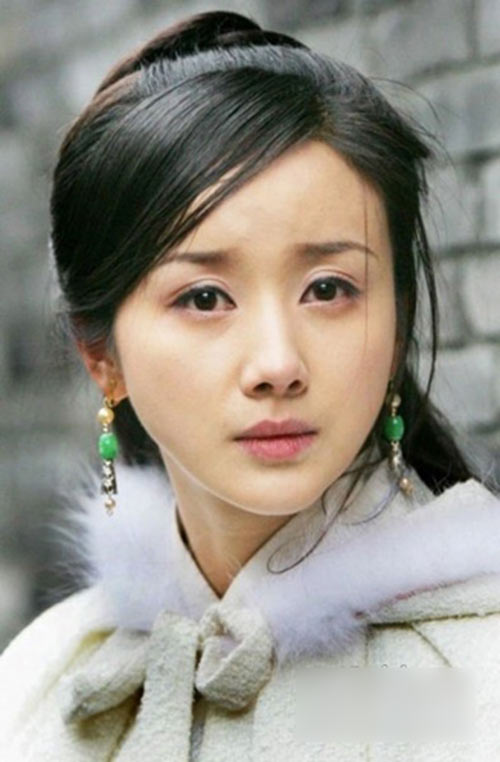 ����Ƴ��ݡ���������ʮ���һ��� Ů�ǽ^�����b����