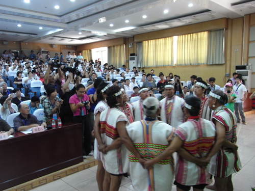 �W(xu��)�g(sh��)�����F(xi��n)����ʾ�_����Ͷ�h���²��䲼�r(n��ng)��İ˲����ϳ������\С���S�ո�