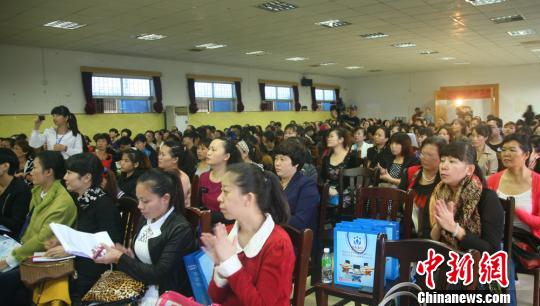 ���_(t��i)�ɰ��׃��������Һ���̽ӑ�W(xu��)ǰ����