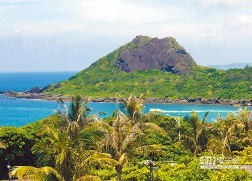 大陸四女孩跨省組團(tuán)赴臺(tái)游贊臺(tái)灣太棒還會(huì)再來(lái)