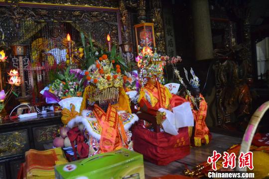 臺北興安宮組團(tuán)至“媽祖故里”湄洲島謁祖進(jìn)香 臺北興安宮組團(tuán)至“媽祖故里”湄洲島謁祖進(jìn)香