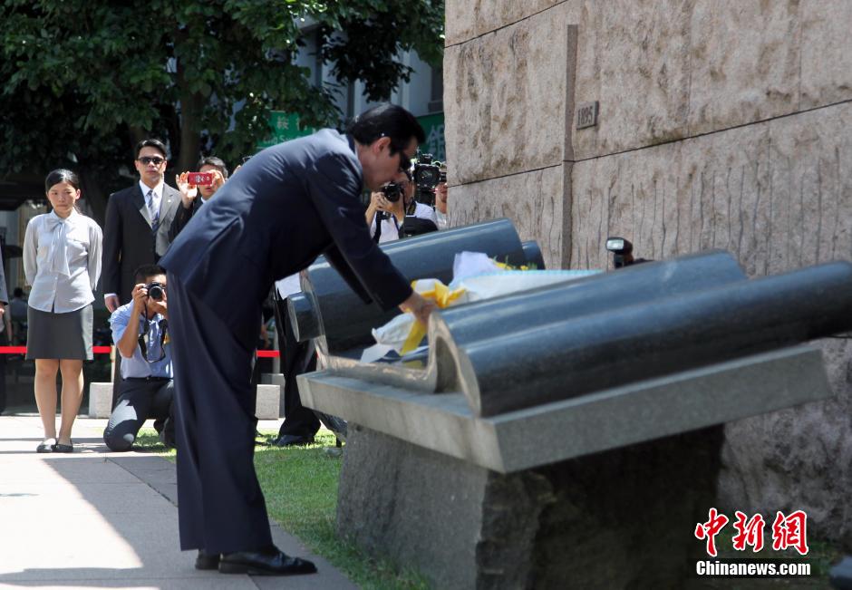 �M�D���RӢ�����_(t��i)������(zh��n)�������_(t��i)�����(f��)�o(j��)�ǰ׷˼�I(xi��n)��