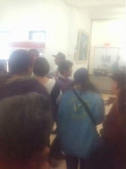 高雄挾警案續(xù):6嫌犯自盡 2人質(zhì)平安獲釋 高雄挾警案續(xù):6嫌犯自盡 2人質(zhì)平安獲釋