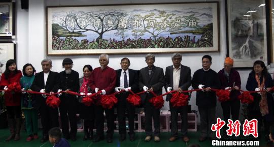 �ɰ���(sh��)����(li��n)չ���_(t��i)���҈@�e�k