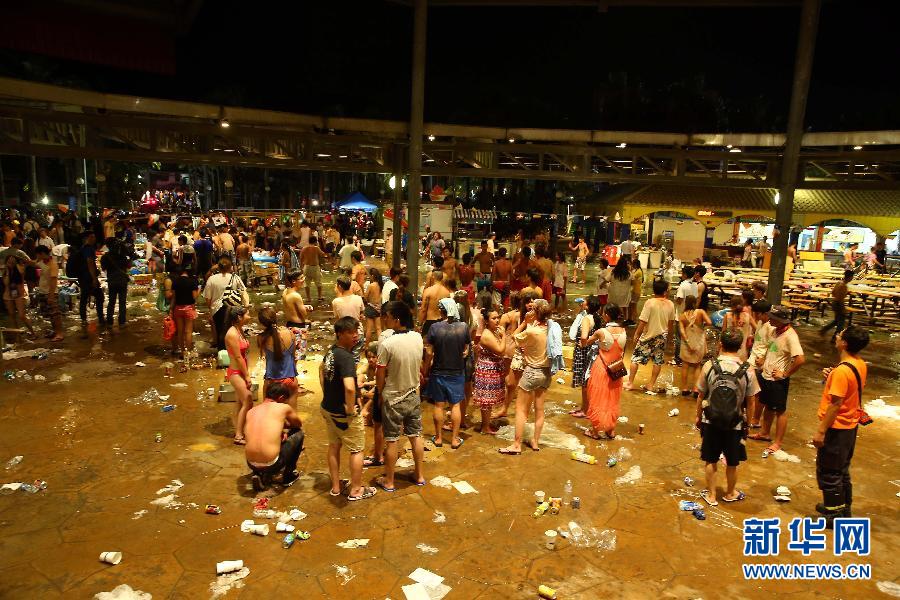 (社會(huì))(4)臺(tái)灣新北市水上樂園發(fā)生粉塵爆炸受傷人數(shù)升至458人