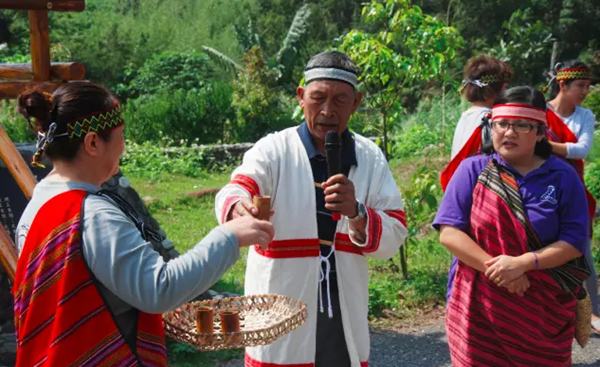 跟著“素人演員”林慶臺(tái)探訪臺(tái)灣原住民部落 跟著“素人演員”林慶臺(tái)探訪臺(tái)灣原住民部落
