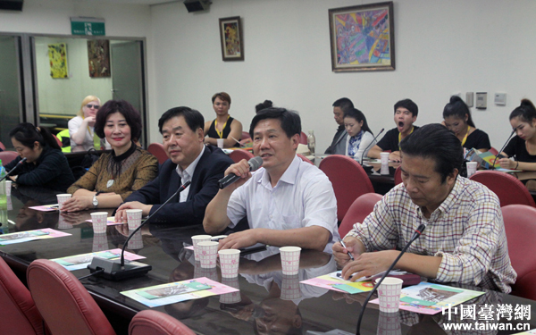 �c�_��������ɽ��������WУ�ώ�������Մ