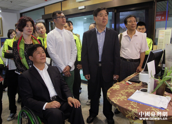 “第八屆中華文化快車”——北京“心靈之聲”殘疾人藝術(shù)團(tuán)參觀走訪了臺灣伊甸殘障福利基金會 “第八屆中華文化快車”——北京“心靈之聲”殘疾人藝術(shù)團(tuán)參觀走訪了臺灣伊甸殘障福利基金會