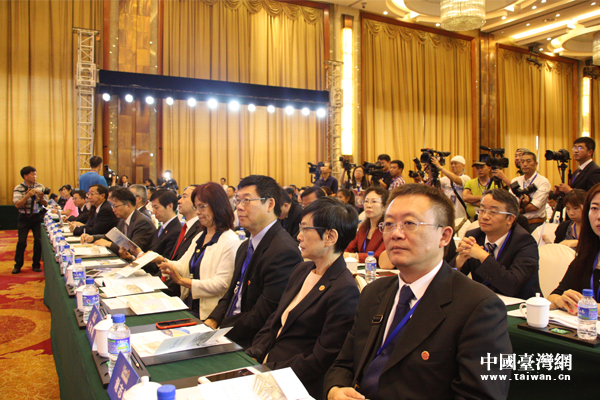 第5屆云臺(tái)會(huì)今日昆明開(kāi)幕 簽約項(xiàng)目約141億 第5屆云臺(tái)會(huì)今日昆明開(kāi)幕 簽約項(xiàng)目約141億