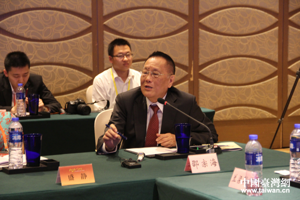 �ɰ��W(xu��)��������Մ��ɽ˼���c�ɰ��P(gu��n)ϵ��ƽ�l(f��)չ