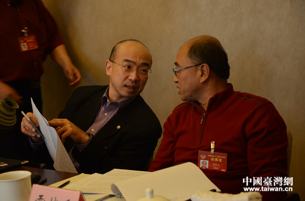 ȫ��(gu��)�_(t��i)(li��n)����(hu��)�L(zh��ng)�o(j��)��׌�_(t��i)���ڡ��Ї�(gu��)��(m��ng)���Ќ�(sh��)�F(xi��n)��(g��)�ˉ�(m��ng)��