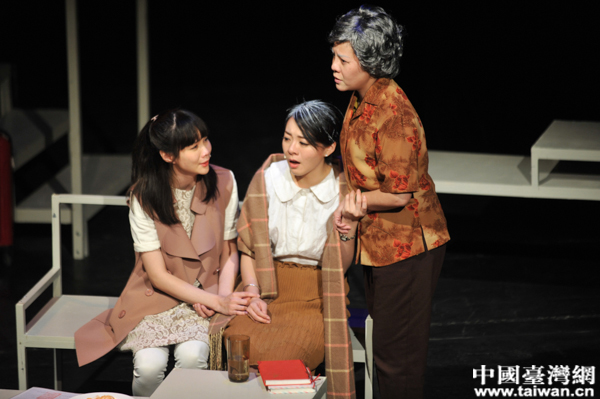 臺灣原創(chuàng)音樂劇《家·書》在國家戲劇院溫情上演 臺灣原創(chuàng)音樂劇《家·書》在國家戲劇院溫情上演