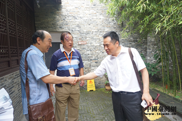 情系江南喜相逢 朱自清外甥與嫡孫巧相認(rèn) 情系江南喜相逢 朱自清外甥與嫡孫巧相認(rèn)