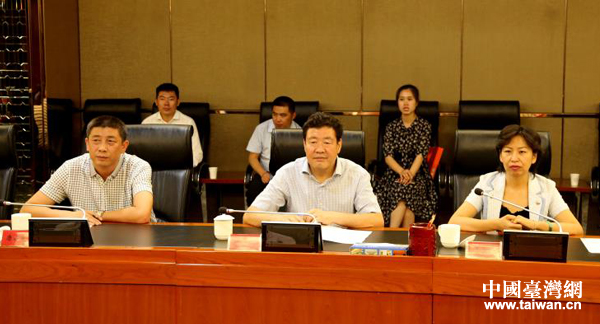 �������_(t��i)(li��n)�c�ھ��_(t��i)�̡�һ��һ·�����L�F(tu��n)�����m���^(q��)(�D)