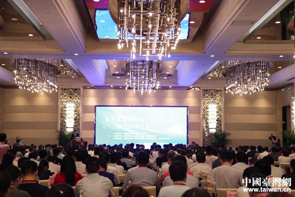 �ھŌ�ԥ�_��(j��ng)�Q(m��o)ǢՄ���_Ļʽ�F(xi��n)�������Ї��_���W(w��ng) Ԭ�� �z��