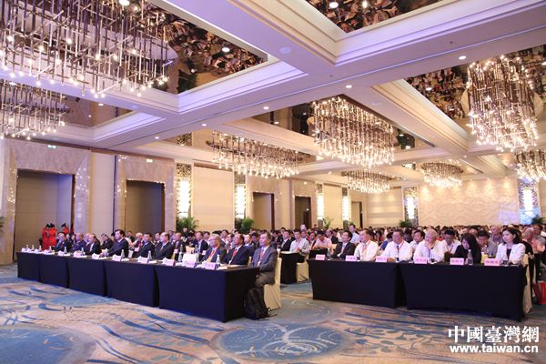 ��ϯ�_(k��i)Ļʽ���I(l��ng)��(d��o)�c���e�����Ї�(gu��)�_(t��i)���W(w��ng) Ԭ�� �z��