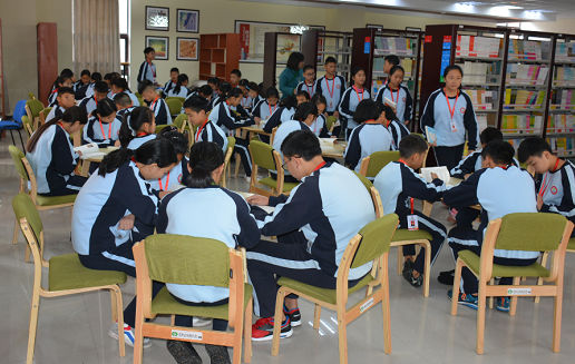 為孩子插上夢想的翅膀:頂新公益基金會4所“康師傅圖書室” 雅安交付使用 為孩子插上夢想的翅膀:頂新公益基金會4所“康師傅圖書室” 雅安交付使用