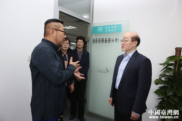 ���Y(ji��)һ���Ϻ��{(di��o)�Ќ��_(t��i)����