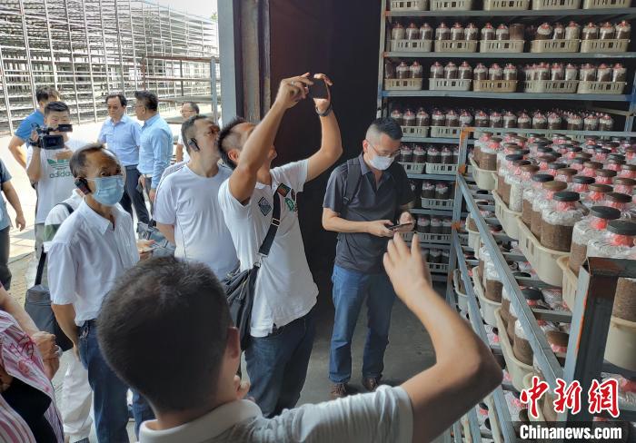 8��27�����ڴ��_(t��i)�̅��^�����_(t��i)�Y�r(n��ng)�I(y��)��I(y��)�������i �z