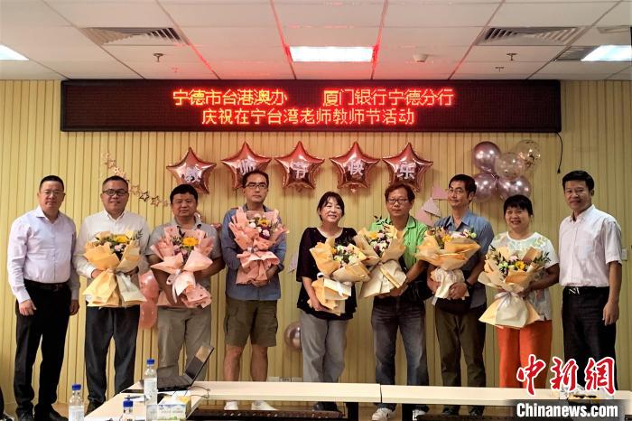 �D���Ӱ�������������� �z