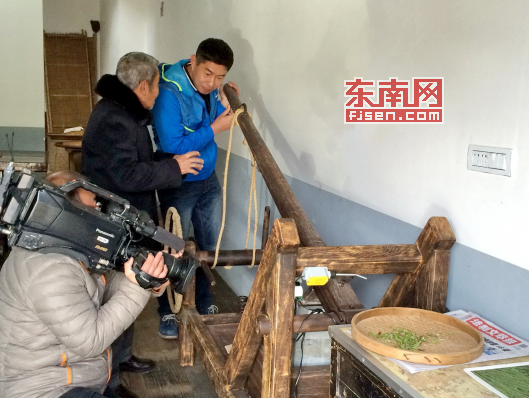 ��ҕ����ؔ(c��i)�е�����Ŀ�M��(l��i)���������L�Ĕz��ؚ����