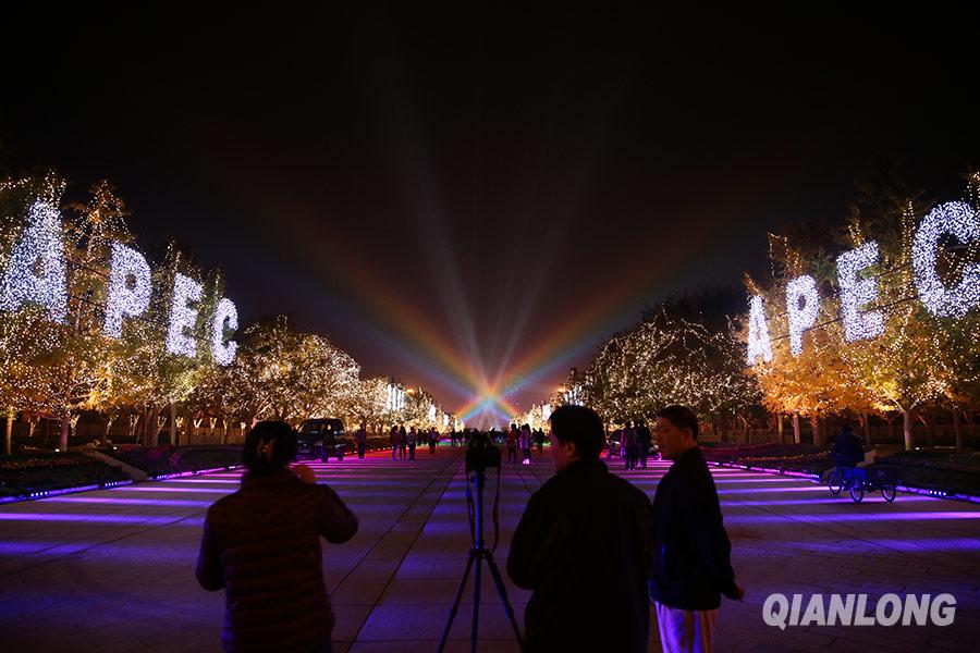 ����APEC��(hu��)��(bi��o)����