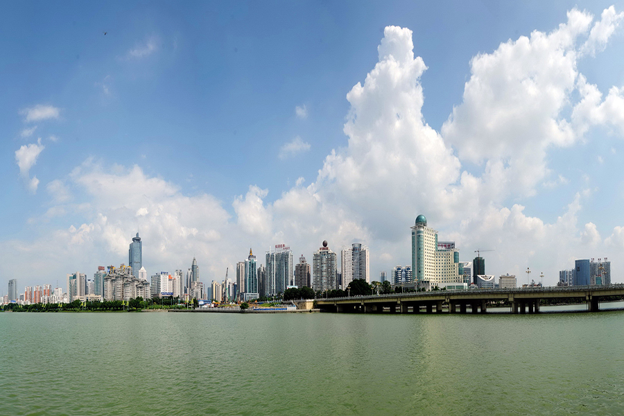 �۽��F(xi��n)�����ό�