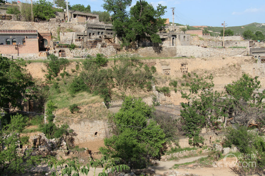 ɽ��4000�׵ص��zַ�جF(xi��n)��(d��ng)�ꡰ�ص���(zh��n)��