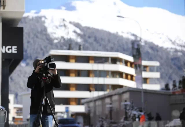 �����R������ˏ�߀�����lȥ�_��˹��