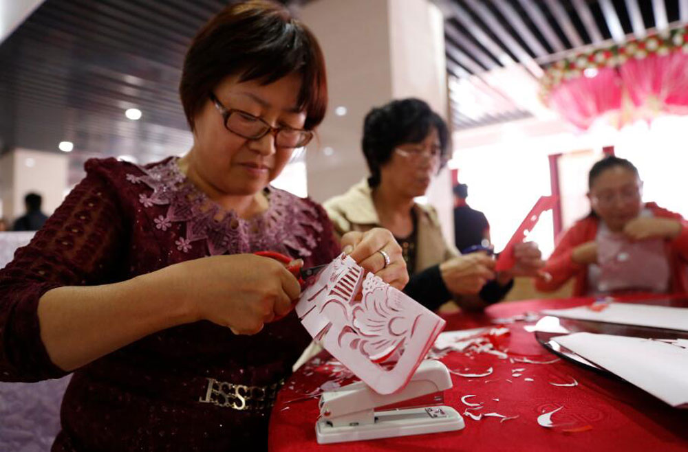 �Ļ��������vʷ���Ǵ��h�����}֮·