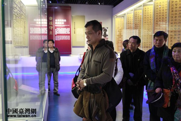 ���^�^���У��挦��݅Ӣ�҂����z�������L�F�ɆT��������