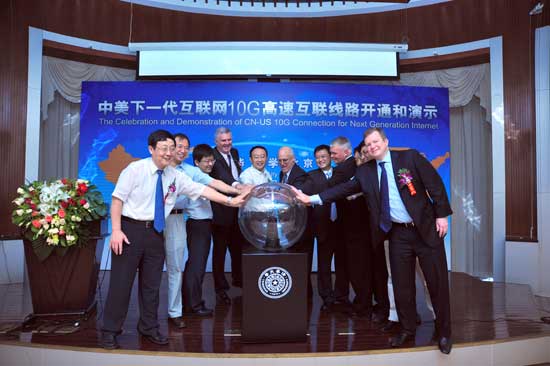 2012������(li��n)���Ƅ���һ����(li��n)�W(w��ng)