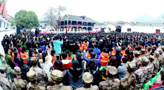 ���x�ж������Ƕ��_(k��i)չ�o(j��)�����x��(hu��)�h80������(d��ng)