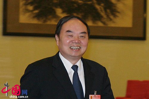 �������L�ܝ���(j��ng)�^�������ñ��TһЦ���^