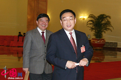 ˮ�����L��ף��D�󣩡��l(w��i)�����L��ã��D�ң���(j��ng)�^�������ñ��TһЦ���^