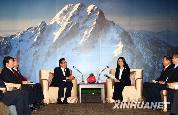 11��4�գ����f(xi��)�����L��������_���ݕ��_����(d��ng)�ִ����(w��)���ܲ��Tؓ(f��)؟(z��)��ه������ ���A��ӛ�� �ϏV�� �z