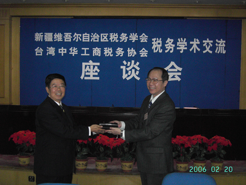 �_�����A���̶���(w��)�f(xi��)�����҅^(q��)�����L��