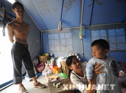 6��8������λ���봨�h��ẽ���߅�ľȞ�(z��i)���������ܞ�(z��i)Ⱥ����¡��Ѵ����D���������M��q�ă�����t��һ�������һ�����Ǯ�(d��ng)�Տ��봨�h����߅��ɽ���w��(l��i)�ġ� �봨�����l(f��)���ѽ�(j��ng)��һ��(g��)����Ŀǰ���봨�h���ܞ�(z��i)Ⱥ����w��(w��n)�������(xi��ng)�������𲽻֏�(f��)��