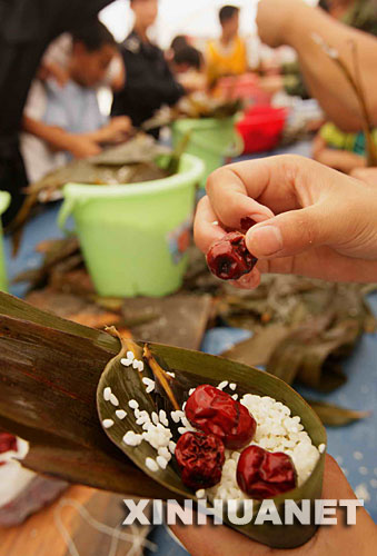 6��8�������Ԍ��ĵ��ؾ���Ԯ�ˆT���Ĵ�ʡʲ�����c�t���(zh��n)���ČW(xu��)У�W(xu��)��һ��������� ��(d��ng)�����Ї����y(t��ng)��(ji��)�ն��繝(ji��)���Ĵ�����������C�ȵ����(z��i)�^(q��)��Ⱥ�����^��һ������Ĺ�(ji��)�ա� ���A��ӛ���������z